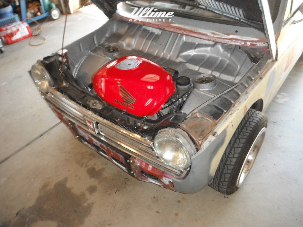 honda-n600-vfr800_15