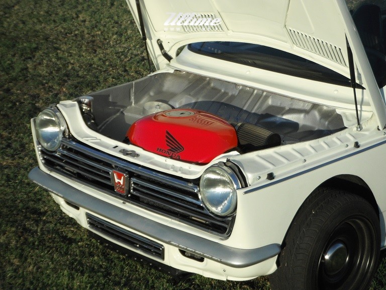 honda-n600-vfr800_25