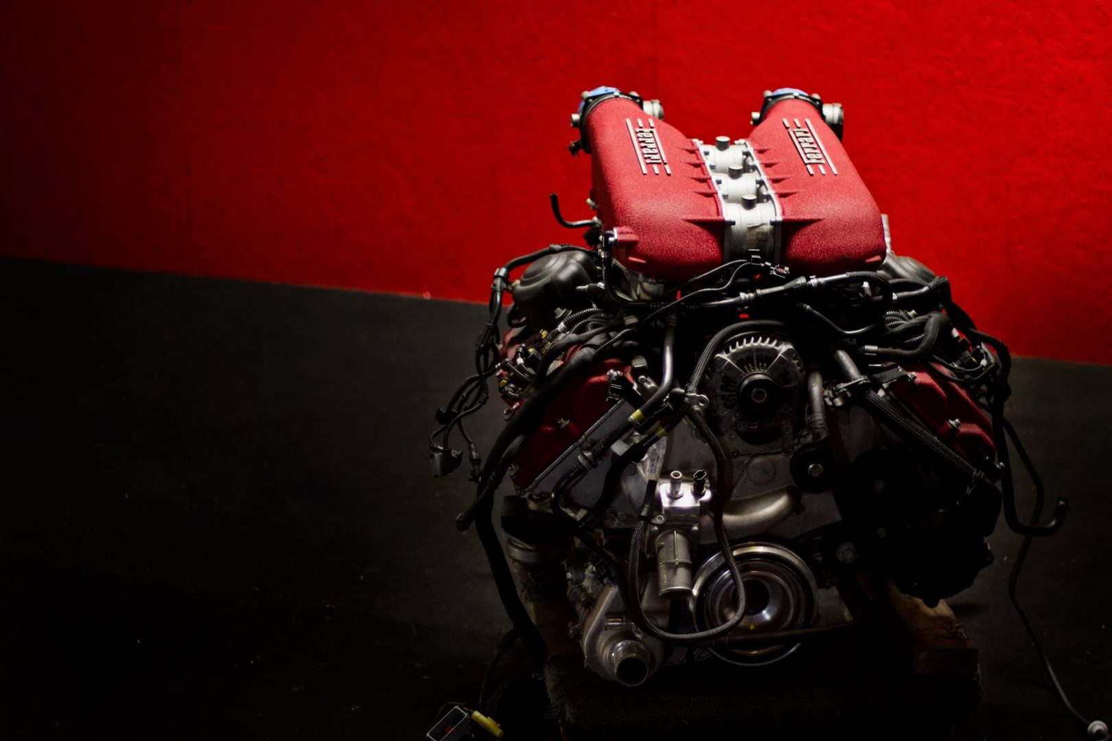 Toyota-gt86-ferrari-v8-tuerck-01