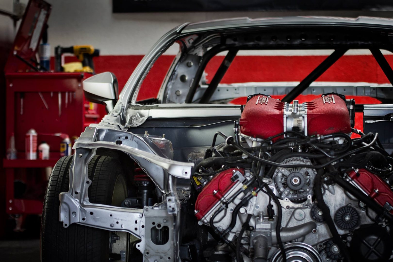 Toyota-gt86-ferrari-v8-tuerck-08